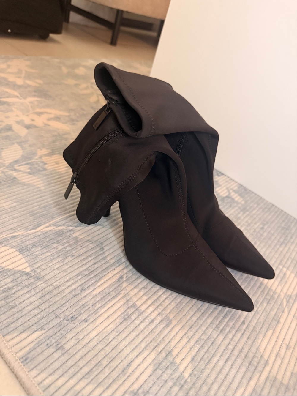 Zara Black Pointed Toe Stiletto Ankle Boots with Folded Cuff